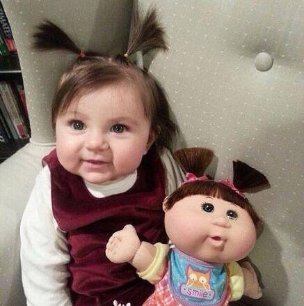 有些玩具玩久了，就长的一毛一样了儿童gif搞笑图片