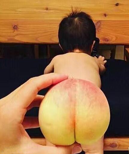 传说中的蜜桃臀儿童gif搞笑图片