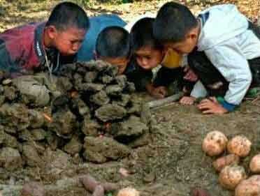 怀念那一起二的童年儿童gif搞笑图片