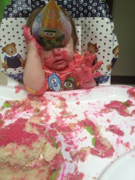 你就生日快乐啦，我可有的收拾了儿童gif搞笑图片