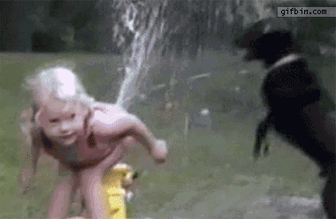 孩子，你的翔怎么到处四溅的儿童gif搞笑图片