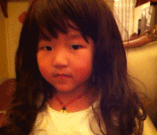 还是女孩纸适合你啊儿童gif搞笑图片