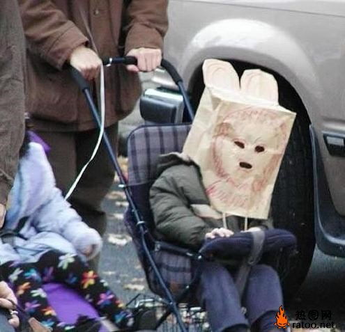 宅男看孩子儿童gif搞笑图片