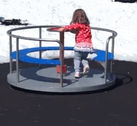 看我美不美儿童gif搞笑图片