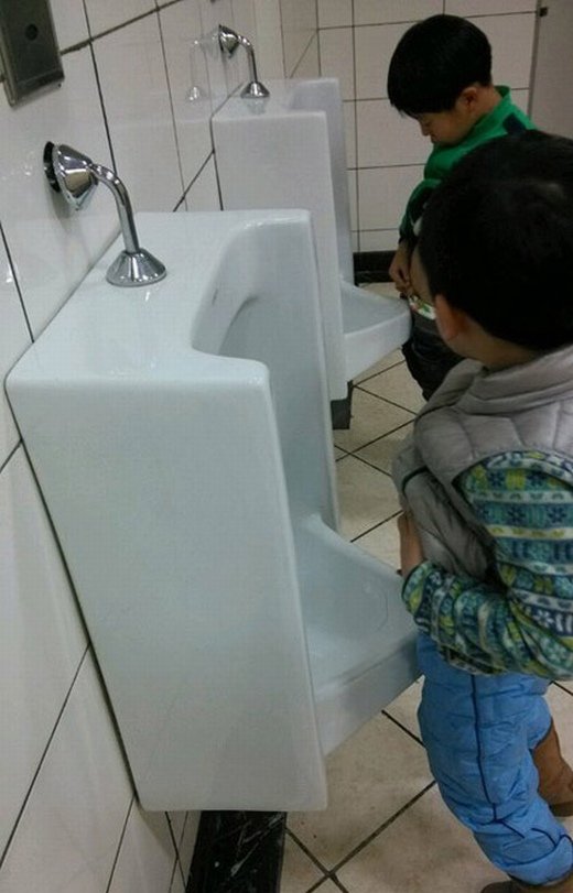 隔壁那位你的好像没有我的大耶儿童gif搞笑图片