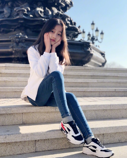 童星纪姿含虎妈猫爸女儿长大后照片儿童gif搞笑图片