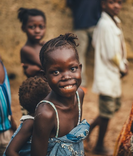 黑皮肤非洲可爱儿童高清图片儿童gif搞笑图片