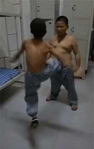 小孩练武术的gif图儿童gif搞笑图片