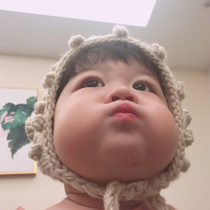 可爱的萌娃微信头像儿童gif搞笑图片