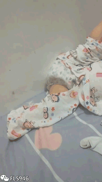 熊孩子的搞笑睡姿儿童gif搞笑图片