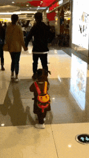 实力演技派儿童gif搞笑图片