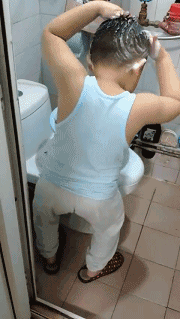 戏精从小就要练习儿童gif搞笑图片