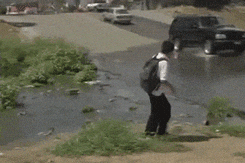 衣服旧的不去新的不来儿童gif搞笑图片