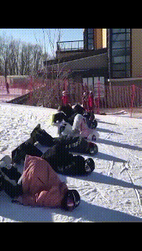 生活无时无刻充满快乐儿童gif搞笑图片