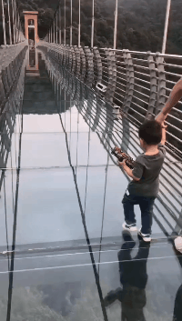 坑娃的爹儿童gif搞笑图片