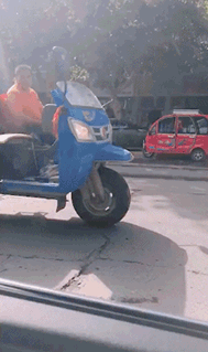 这顺丰车，好呀gif动态gif搞笑图片