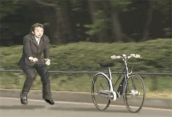 屌丝骑单车搞笑图片_绝对雷人的单车屌丝gif动态gif搞笑图片