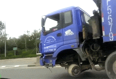 都说老司机技术好，下面这位谁能比得过gif动态gif搞笑图片