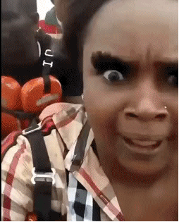 这是就睫毛长了的后果gif动态gif搞笑图片