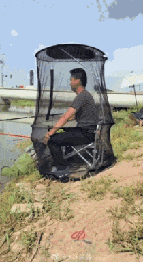 总有人会让你意想不到的奇葩gif动态gif搞笑图片