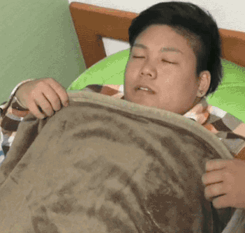 从噩梦中惊醒gif动态gif搞笑图片