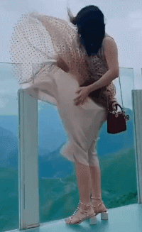 这就是你爱美的后果gif动态gif搞笑图片