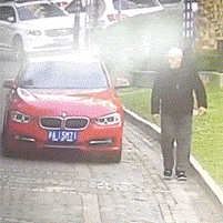 大爷碰瓷失败搞笑动态表情包gif动态gif搞笑图片