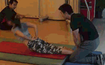 美女在健身房运动的动图gif动态gif搞笑图片