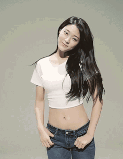 韩国美女害羞的动态图gif动态gif搞笑图片