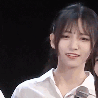 可爱美女害羞的动图gif动态gif搞笑图片