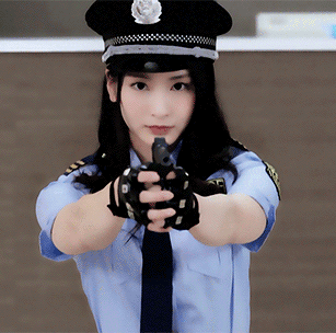 美女警服制服诱惑gif图gif动态gif搞笑图片