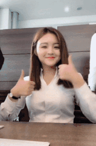 清纯可爱美女的动态图gif动态gif搞笑图片