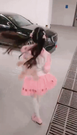 可爱萝莉跳舞的动图gif动态gif搞笑图片