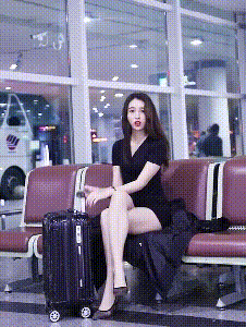 性感长腿高跟鞋美女走猫步gifgif动态gif搞笑图片