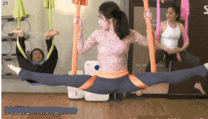 美女性感一字马劈叉高空瑜伽gif动态图gif动态gif搞笑图片