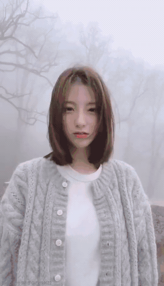 抖音美女网红短发美女变身换装GIF动图gif动态gif搞笑图片