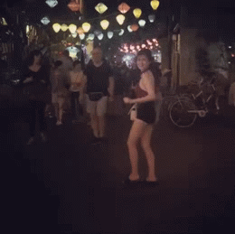 极品美女尤物性感吊带大胸诱惑gif图片gif动态gif搞笑图片