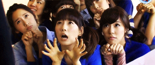 可爱韩国美女卖萌撒娇的GIF动图gif动态gif搞笑图片