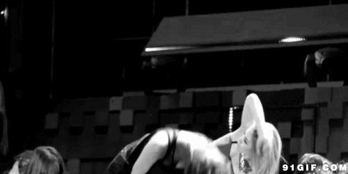 欧美性感美女极品尤物扭腰跳舞GIF动态图gif动态gif搞笑图片