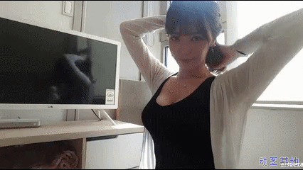 性感美女深V诱惑扎头发马尾辫GIF动态图gif动态gif搞笑图片