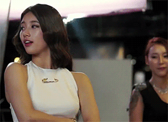 高颜值美女妩媚动人GIF动态图片gif动态gif搞笑图片