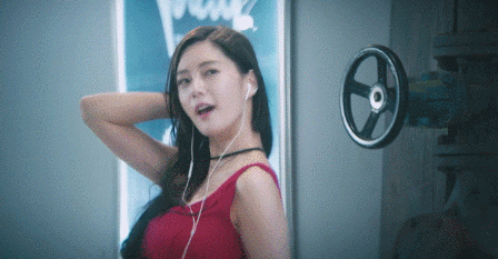 电影情圣红裙美女克拉拉跳舞GIF动态图片gif动态gif搞笑图片