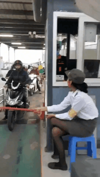 人工加智能等于人工智能gif动态gif搞笑图片