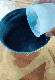 有到月底了怎么办gif动态gif搞笑图片