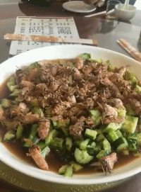 我就想知道这是什么东西，为什么还会动gif动态gif搞笑图片