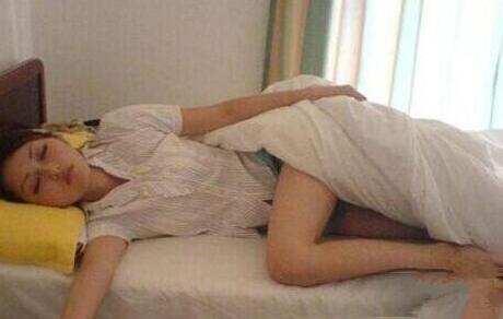 美女大腿gif动态gif搞笑图片