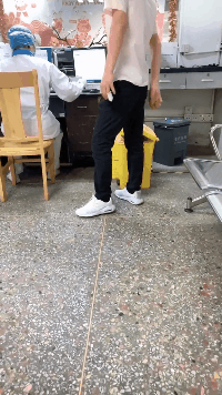 这一切都是个缘分，我右手他左手gif动态gif搞笑图片