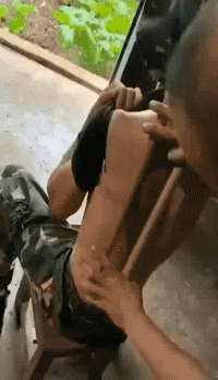 祖传排毒法gif动态gif搞笑图片