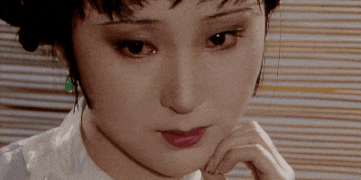 世上的欢乐幸福,总结起来只有几种,而千行的眼泪,却有千种不同的gif动态gif搞笑图片