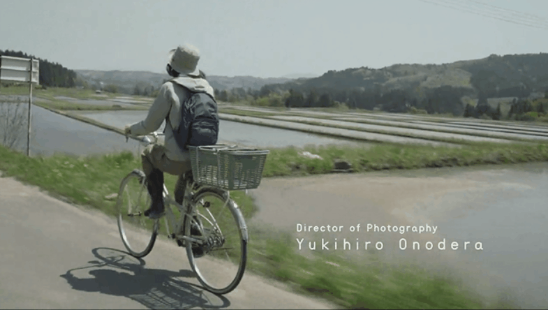 一个人的成熟，并不表现在获得了多少成就上，而是面对那些厌恶的gif动态gif搞笑图片